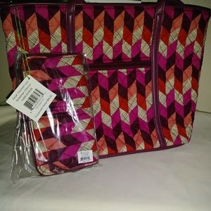 Vera Bradley purse with matching RFID wallet